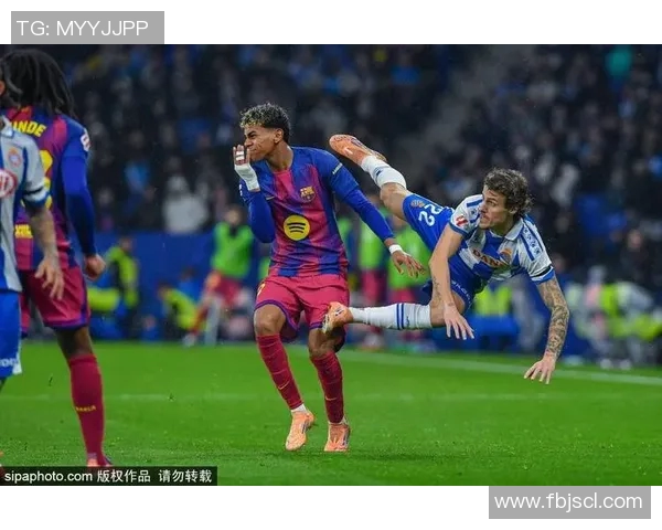 莱万特主场迎战维拉利尔争夺西甲积分全力以赴展现球队实力